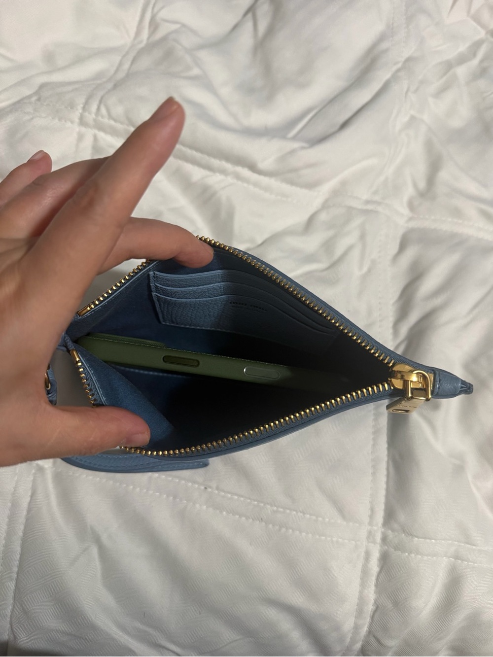 (Authentic) Miu Miu Madras leather clutch bag - Picture 2 of 9